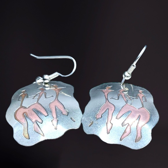 🌺Vintage Large Sterling & Copper Tribal Earrings - Picture 4 of 9